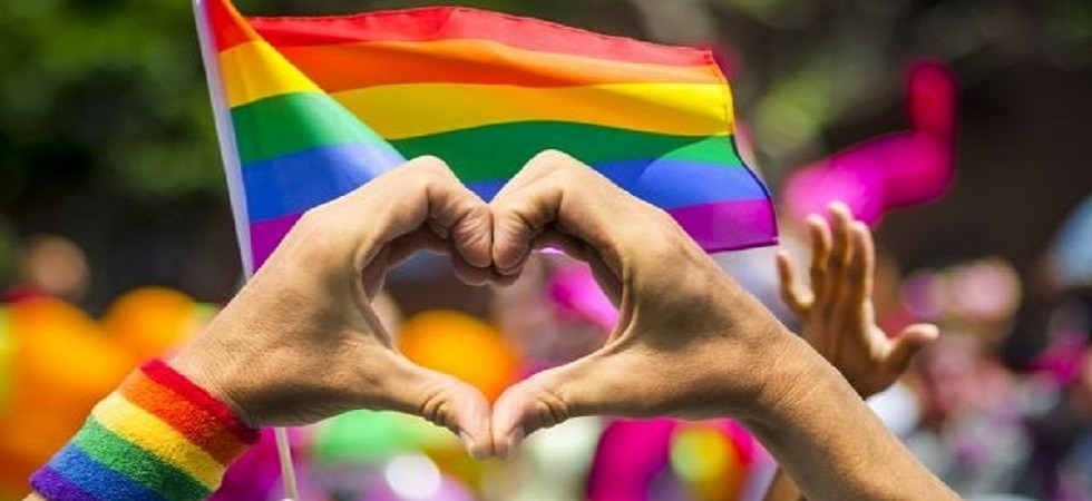 Buon Dolomiti Pride. Oggi è il giorno dell'arcobaleno, ecco tutto quello che c'è da sapere sulla parata e sulla festa